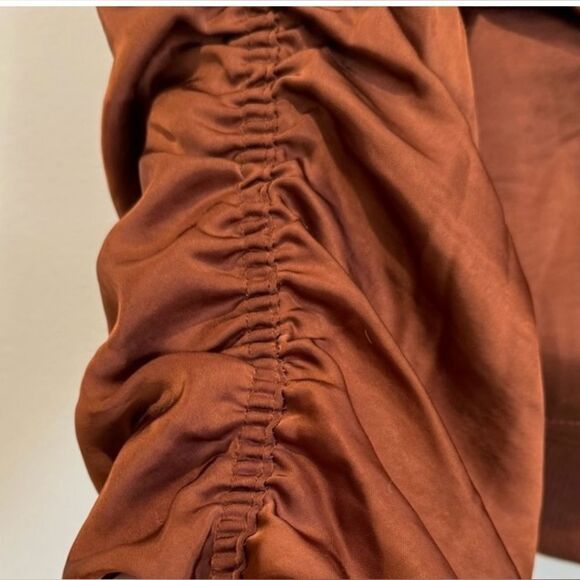 NWT House of Harlow 1960 satin ruched copper brown bomber jacket size L HOLIDAY - Picture 9 of 12